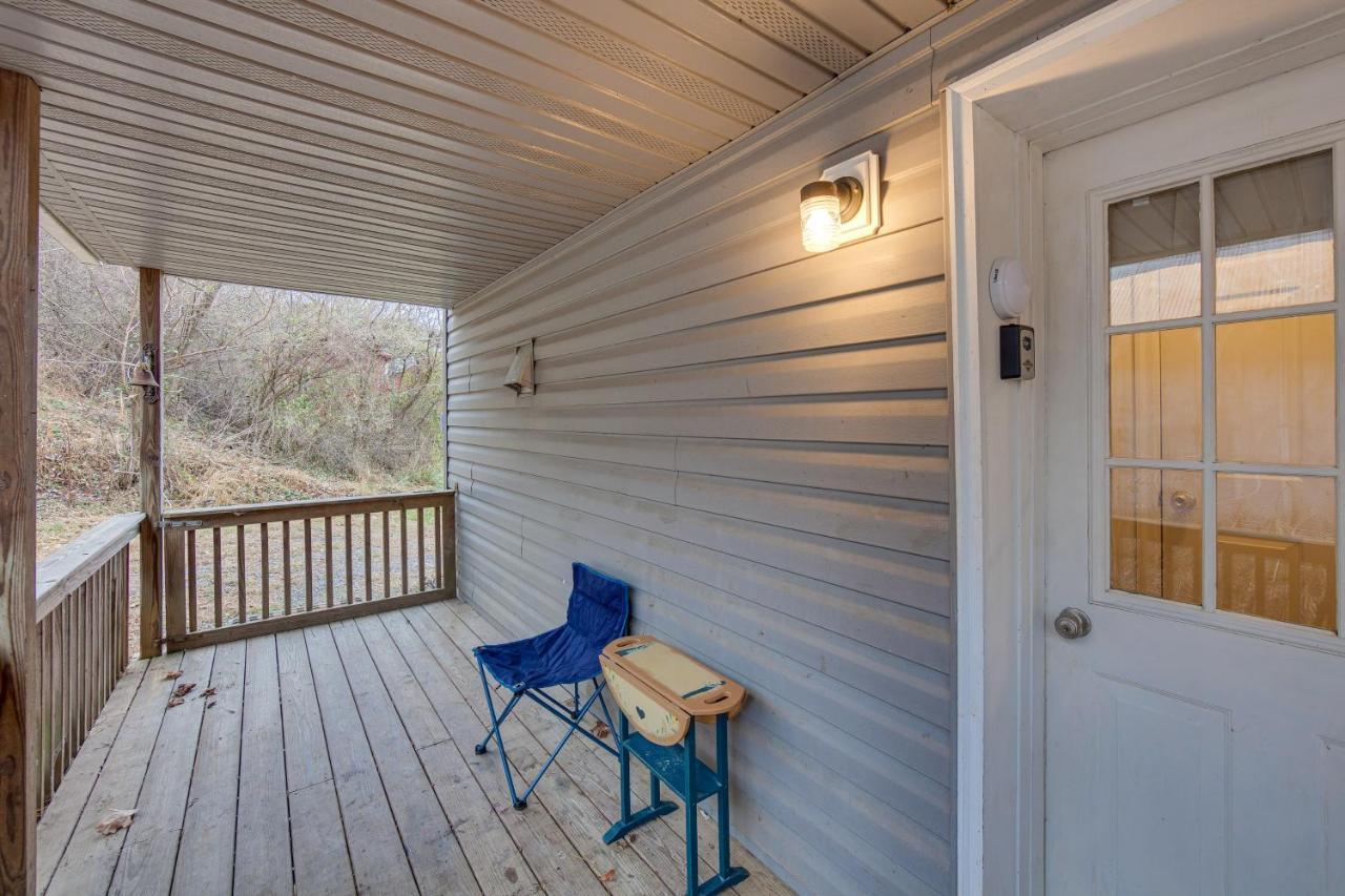 Hunters Dutch Country Paradise On 60-acre Farm! *